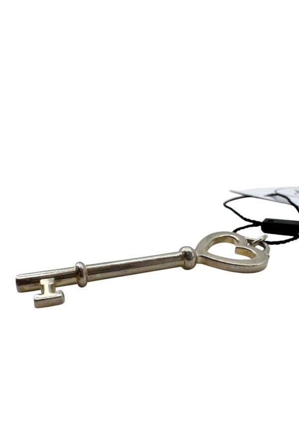 TIFFANY & CO - KEY CHARM HEART - Image 8
